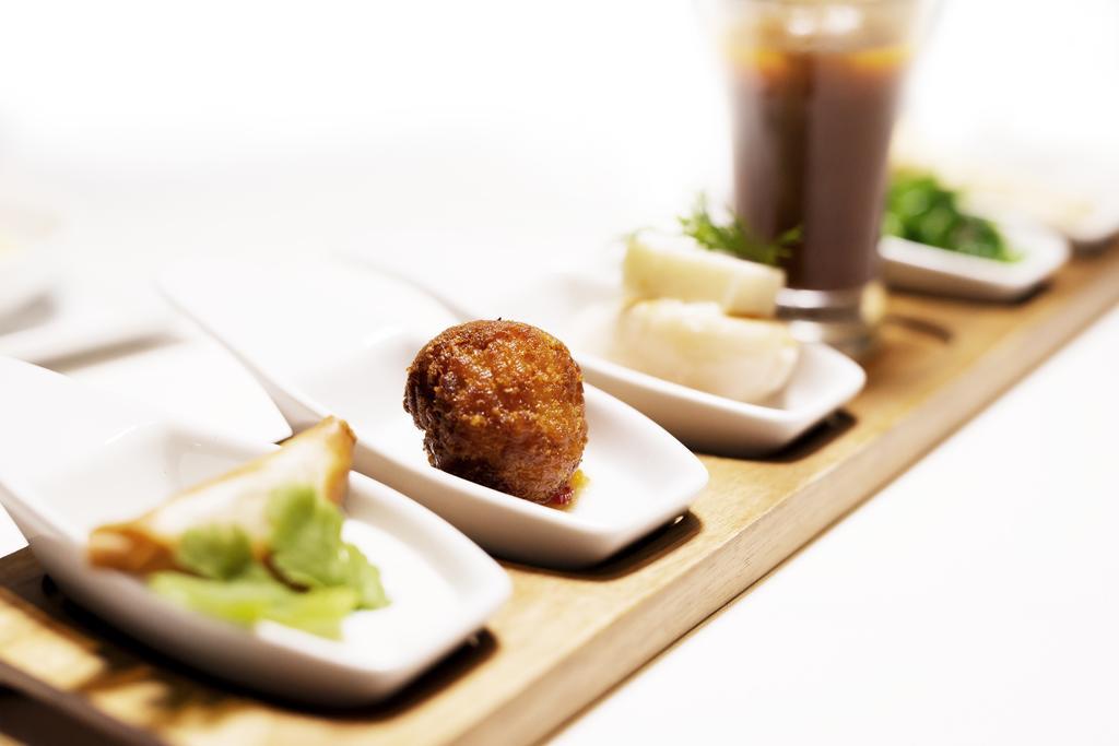 Crown Hotel بورت مورسبي المظهر الخارجي الصورة