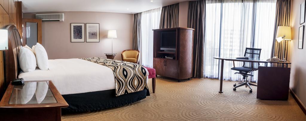 Crown Hotel بورت مورسبي المظهر الخارجي الصورة