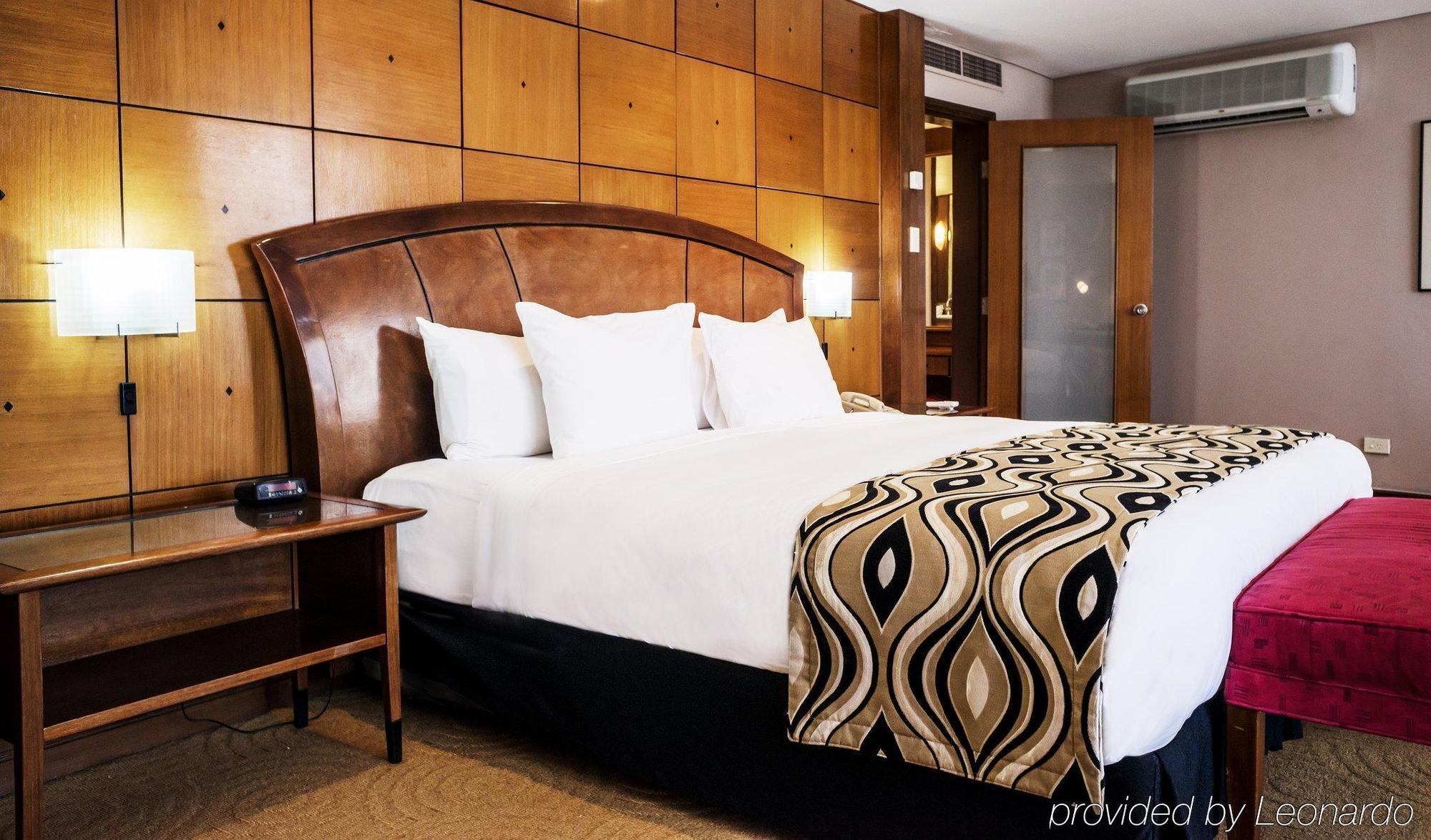 Crown Hotel بورت مورسبي المظهر الخارجي الصورة