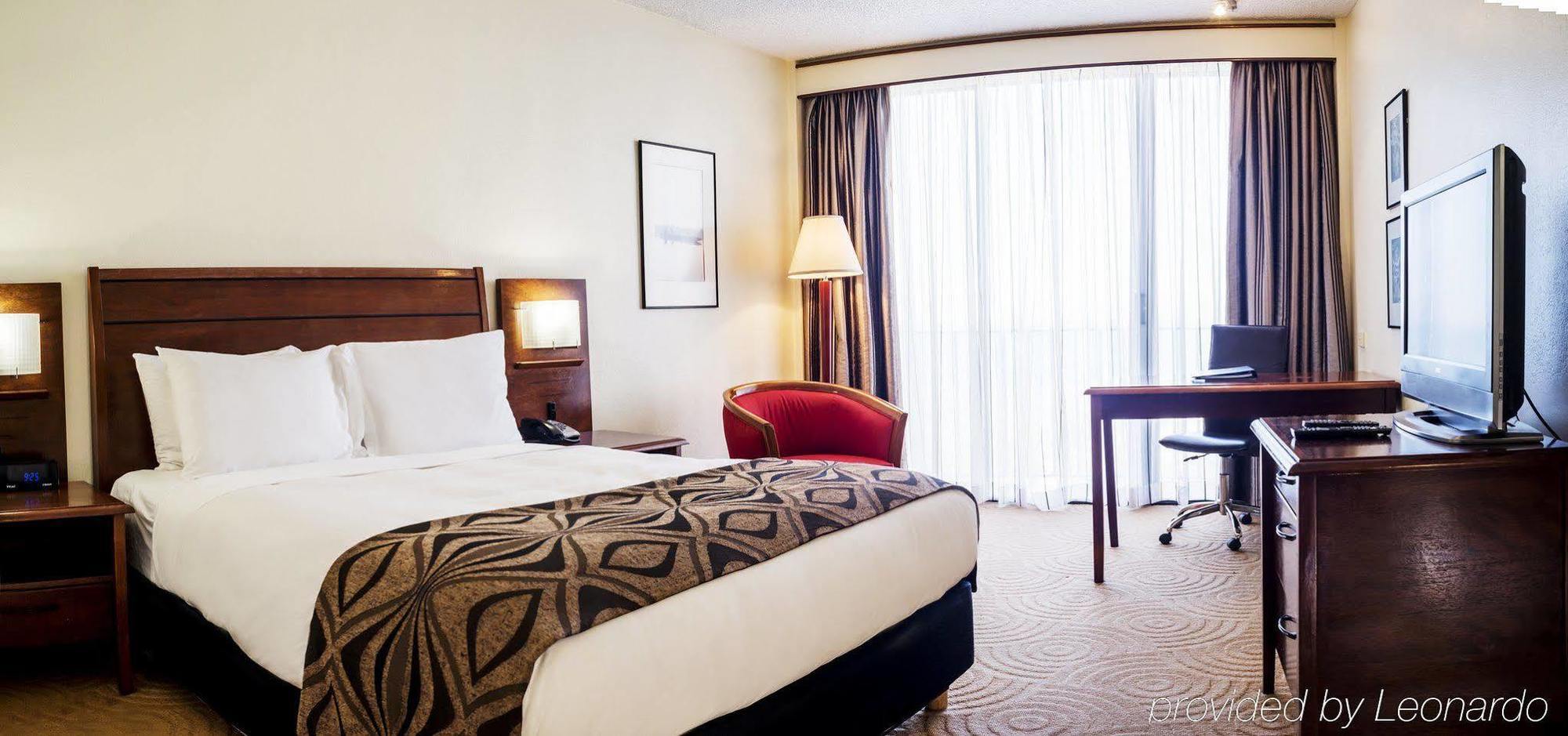 Crown Hotel بورت مورسبي المظهر الخارجي الصورة