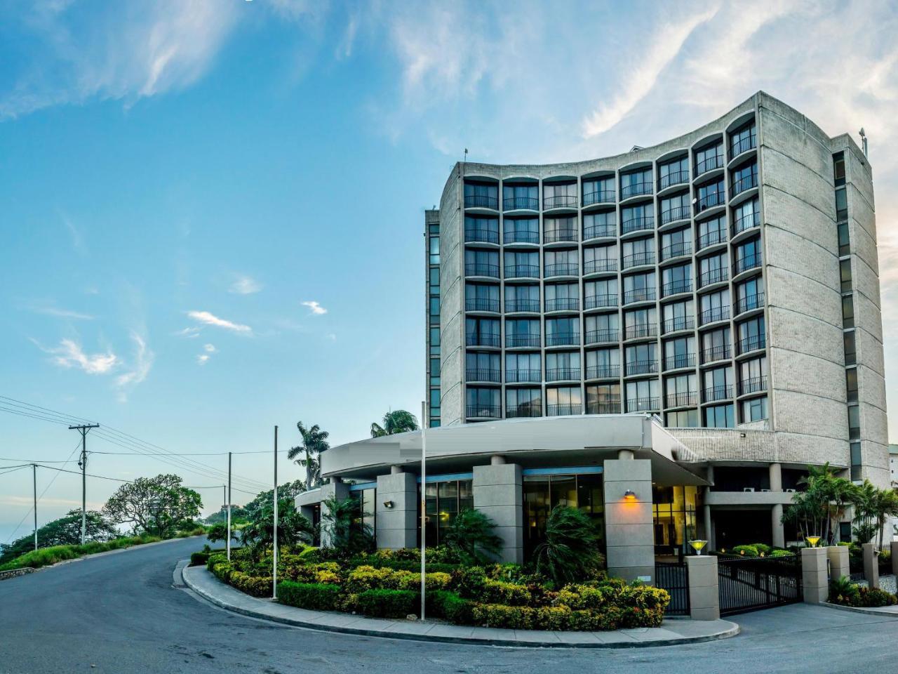 Crown Hotel بورت مورسبي المظهر الخارجي الصورة
